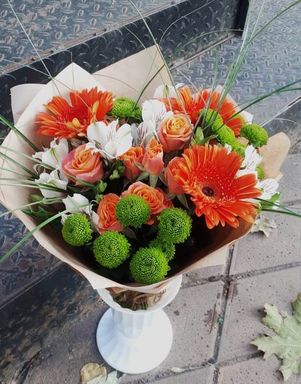 Букет цветов из: Герберы, Хризантемы, Альстромерии и Розы в Любохне
