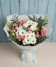 Букет цветов из:  Розы, Лизиантусы и Хризантемы в Любохне