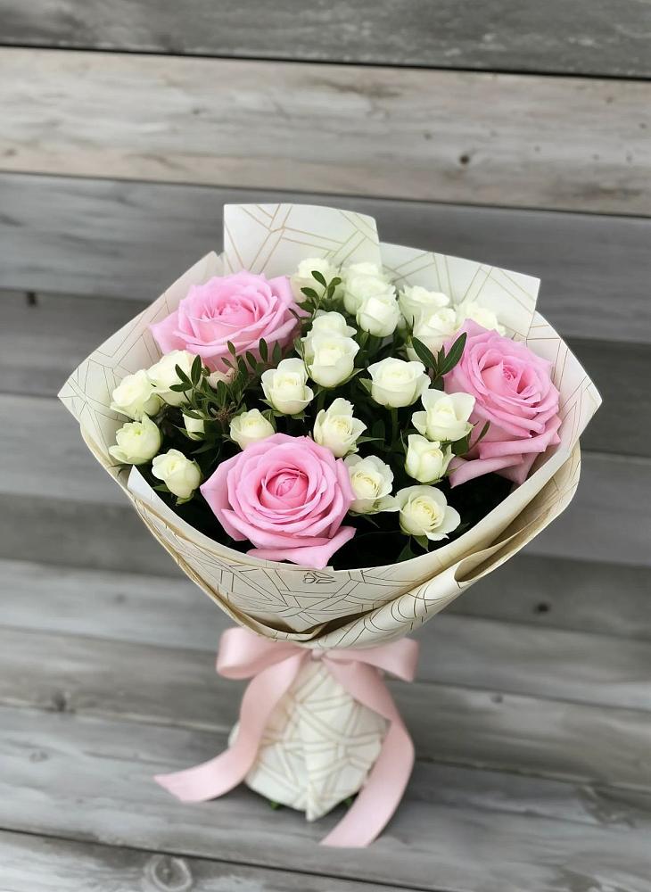 Букет цветов из: Розы в Любохне