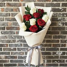 Букет цветов из:  Розы в Любохне
