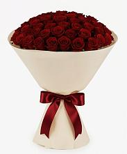 Букет 101 Бордовая роза Блэк Бакарра в Любохне