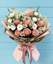 Букет цветов из:  Розы, Альстромерии и Лизиантусы в Любохне