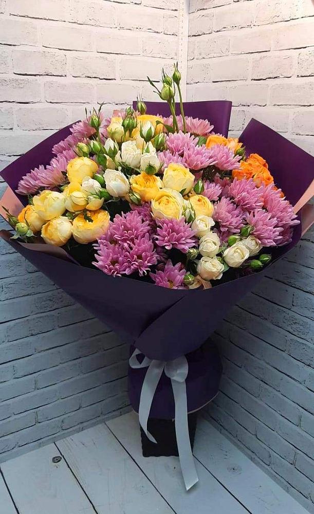 Букет цветов из: Хризантемы и Розы в Любохне