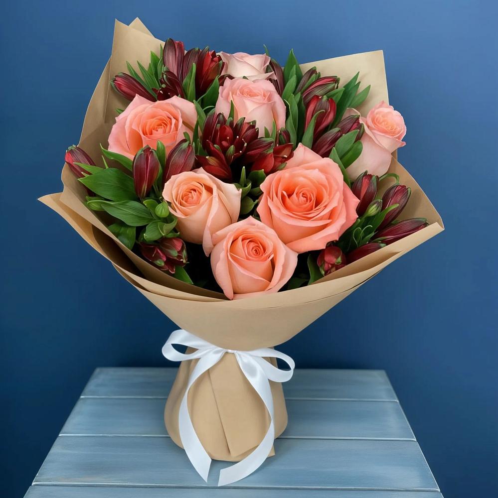 Букет цветов из: Розы и Альстромерии в Любохне