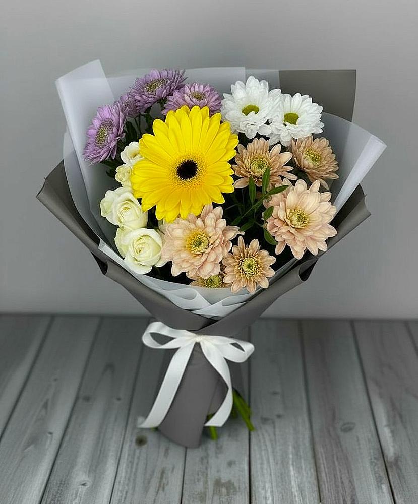 Букет цветов из: Розы, Герберы и Хризантемы в Любохне