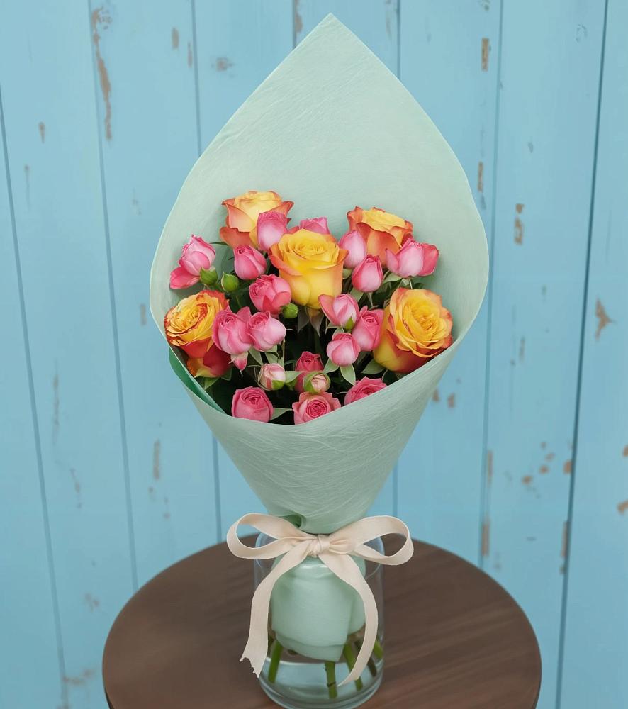 Букет цветов из: Розы в Любохне