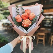 Букет цветов из:  Розы #REPLACE_PRED# Любохне