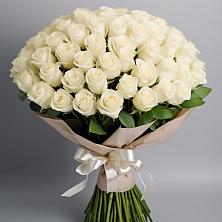 Букет 101 беля роза Белоснежка в Любохне