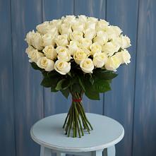 Букет 51 Белая роза Эдлесс Лав в Любохне