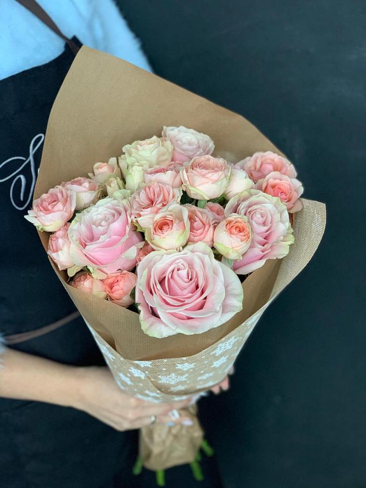 Букет цветов из: Хризантемы и Розы в Любохне