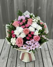 Букет цветов из:  Альстромерии, Гвоздики, Розы и Хризантемы в Любохне