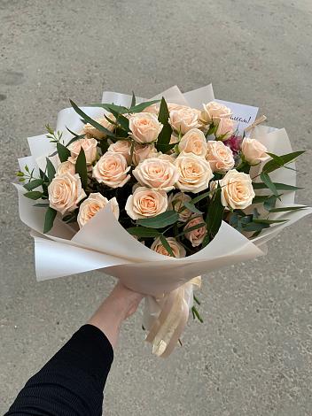 Букет Кремовые розы Латте в Любохне