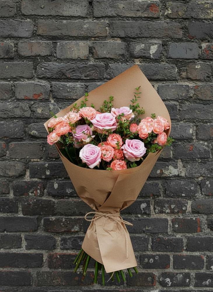 Букет цветов из: Розы в Любохне