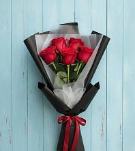 Букет цветов из:  Розы в Любохне
