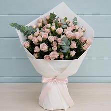 Букет цветов из:  Розы в Любохне