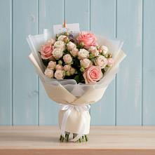 Букет цветов из:  Розы в Любохне
